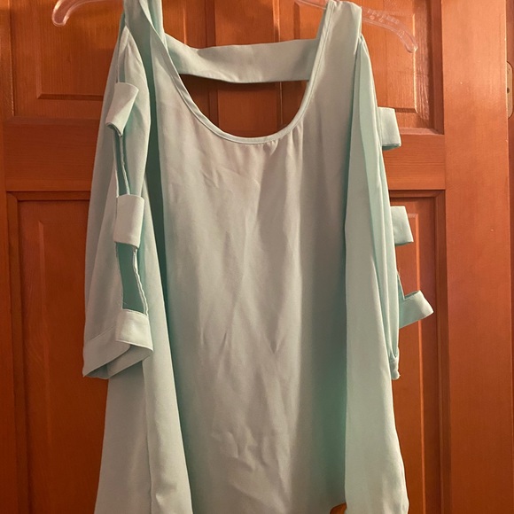 Iz Byer Tops - IZ Byer top